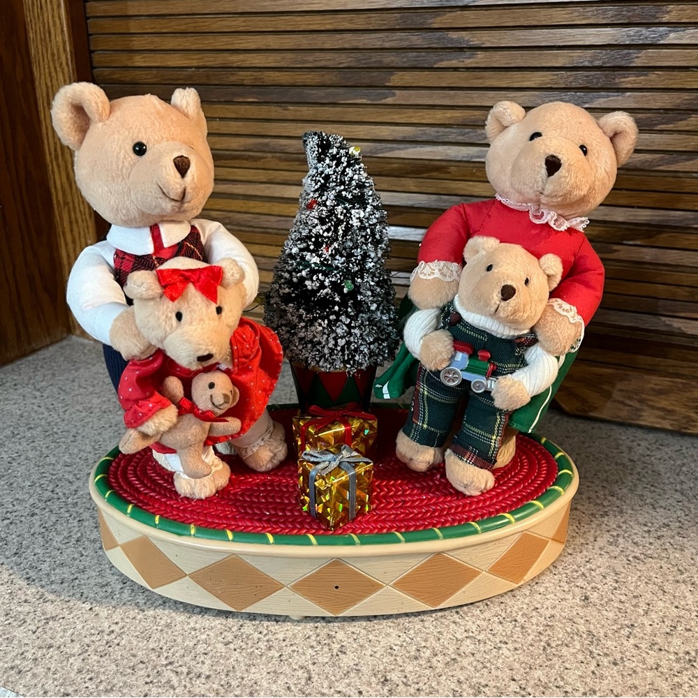 Vintage Avon Singing Animatronic Christmas Bears We Wish You A Merry Christmas